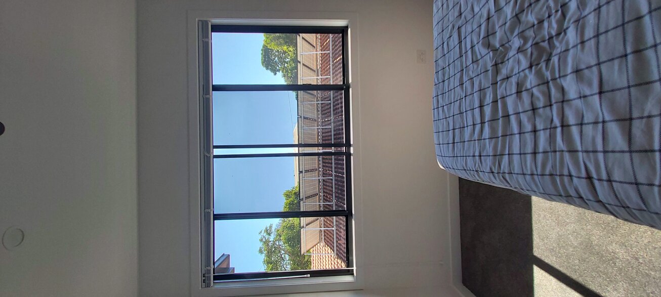 Hinged Fall Prevention Screens