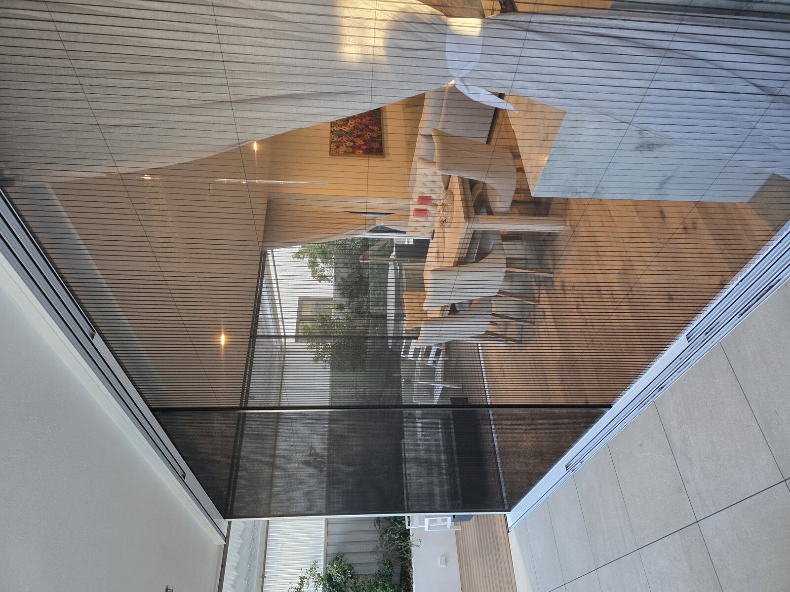 Retractable door screen range overview