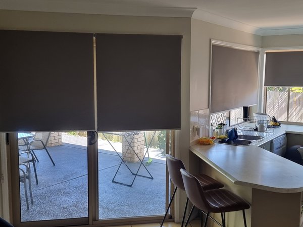Roller blind installation Kitchen